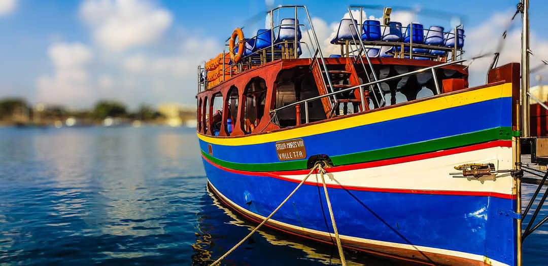 VALLETA BOAT