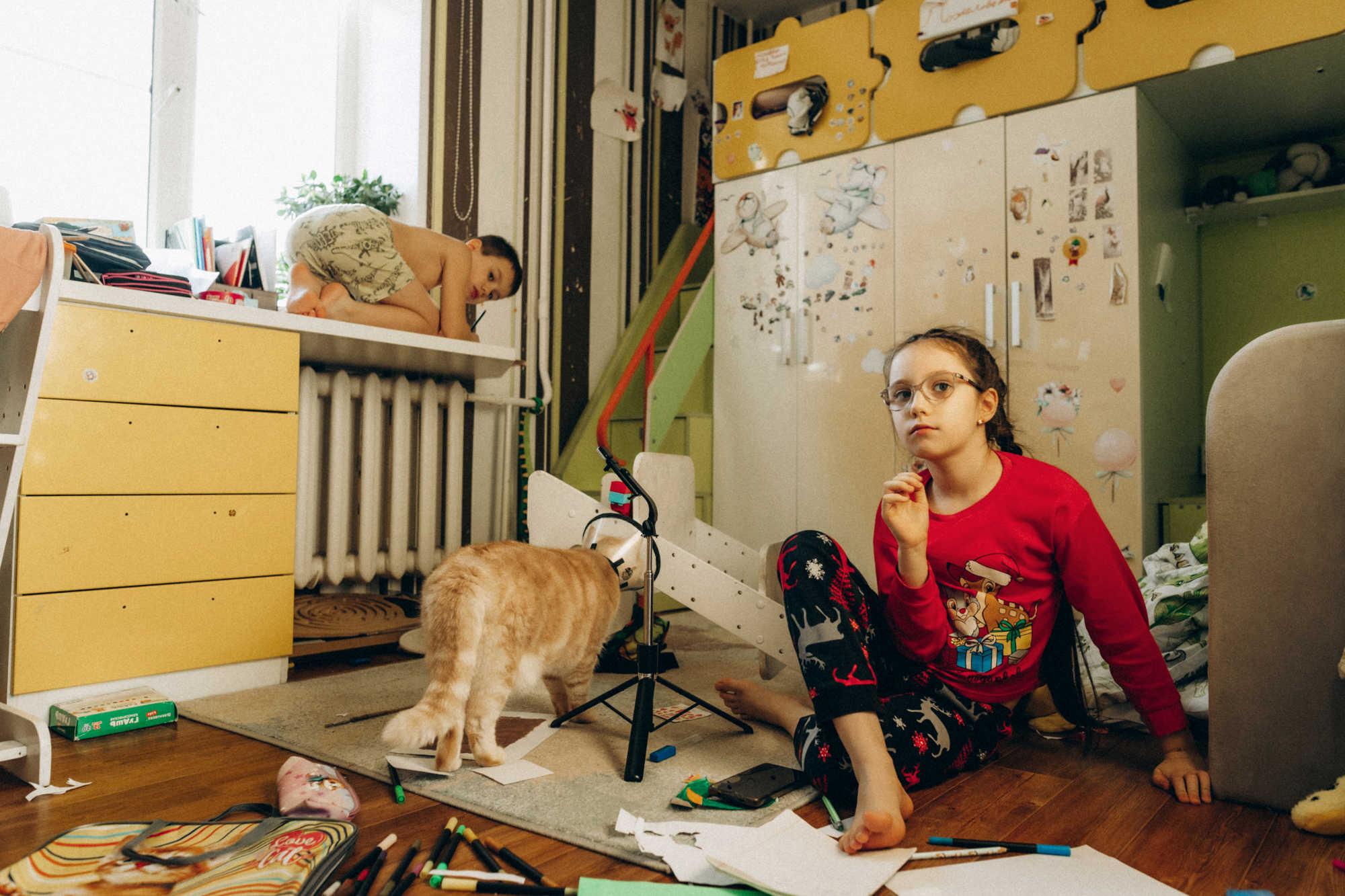 Pov/Real of a kid's room